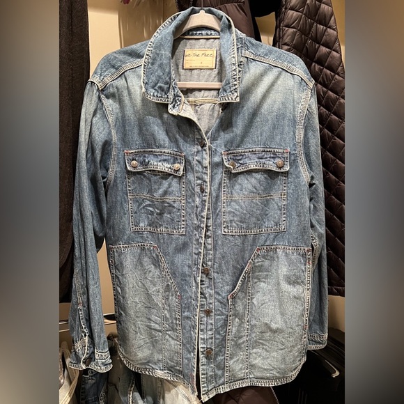 Free People We The Free “Lily” Oversized Denim Button Down Work Shirt - Picture 6 of 7